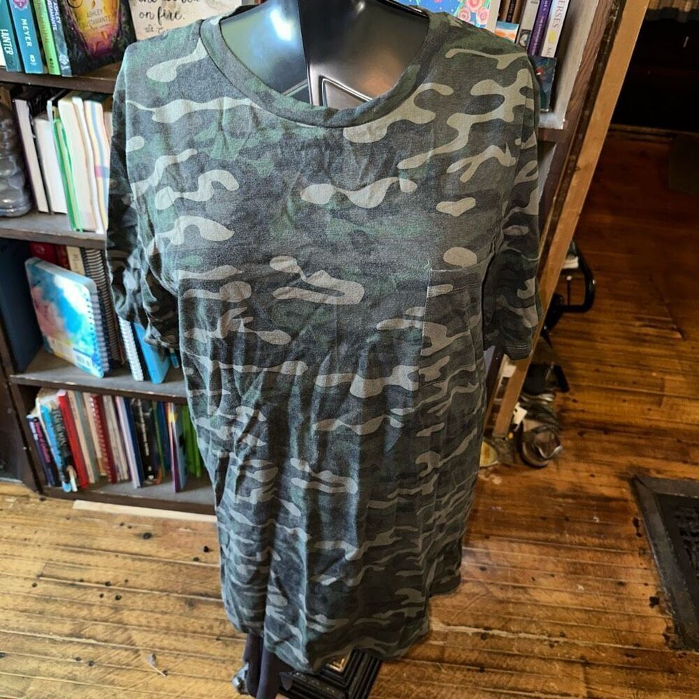 RD Style green camo knit L loungewear shirt dress